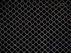 Siatki krepowane: zastosowania, materiały i dobór parametrów